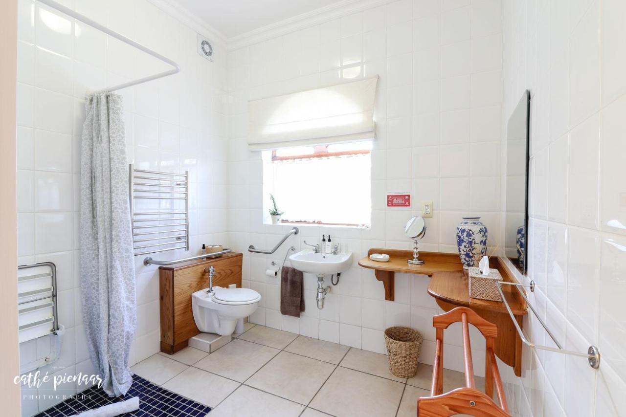 A Tuscan Villa Guest House Fish Hoek Exterior foto